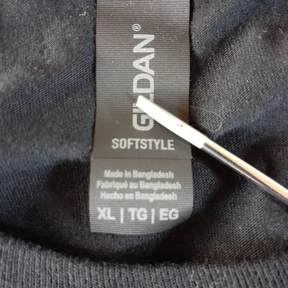 New XL Trump Pink Bubble Gum and Sunglasses Black T-Shirt - Picture 3 of 4